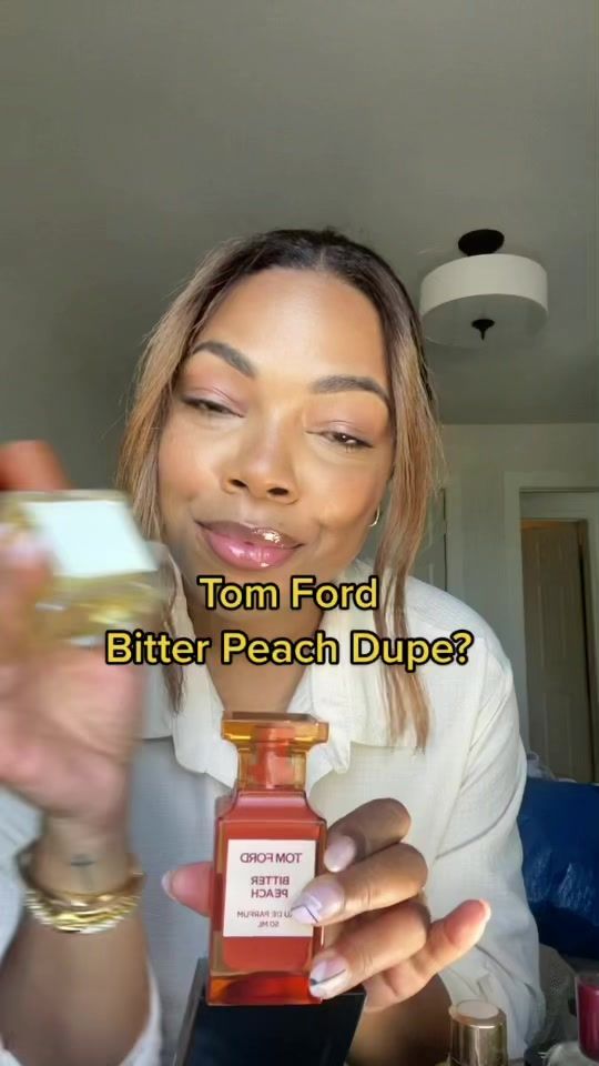 Are we about to dupe Tom Ford again!!? If you want to smell like a juicy peach then try these out #perfumedupes #perfumetiktok #perfumereview #perfumeforwomen #tomfordperfumes #bitterpeach @karinawaldron