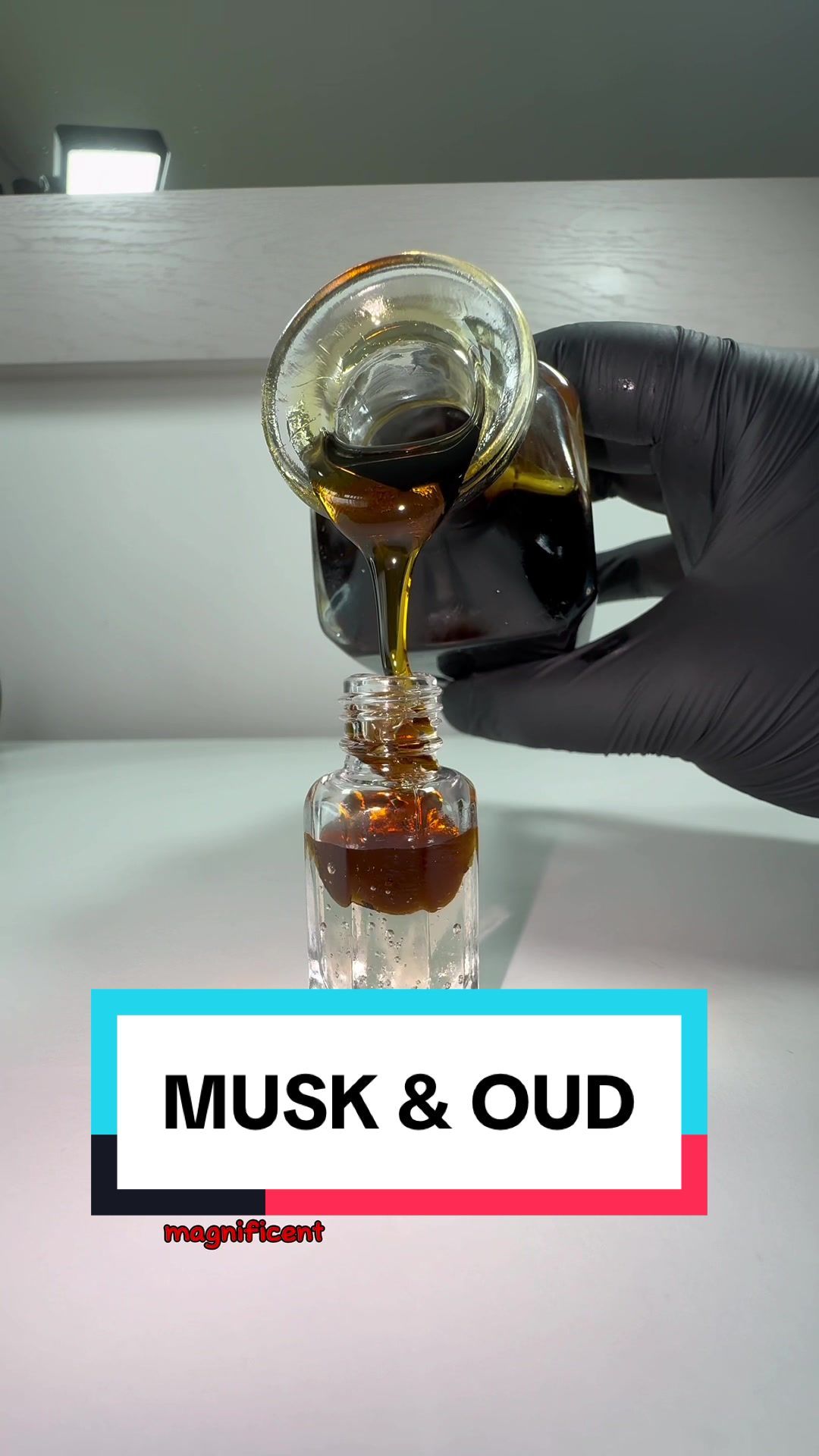 Mixing Musk & Oud. Our Pure Cambodian Oud & our Musk Of Dubai👀 #oud #muskperfume #perfumemix #perfumetiktok #foryoupage 