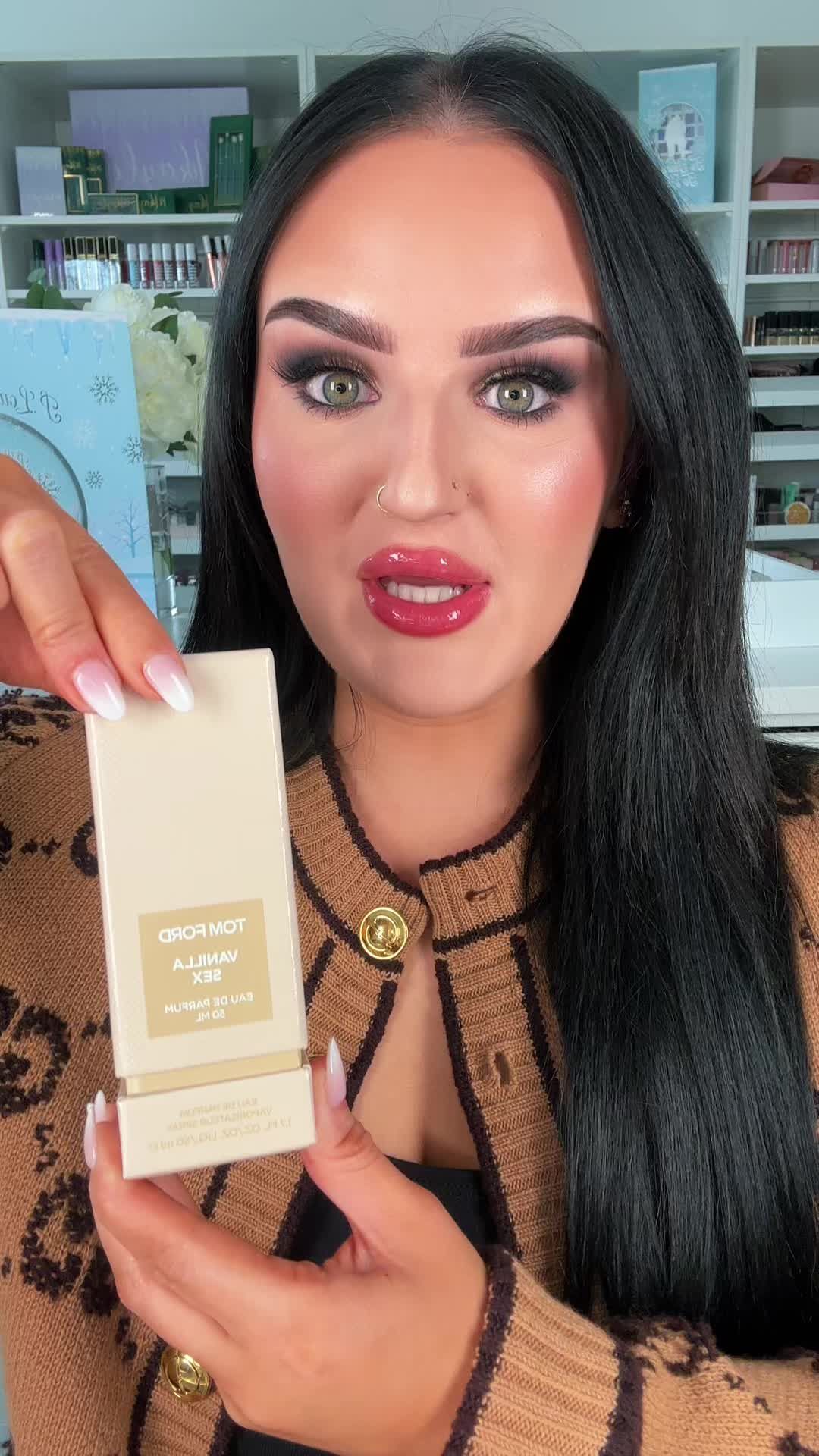 STRONG CLAIM 😳🤪 #vanilla #perfume #fragrancetok #perfumetok #tomford #fragrance 