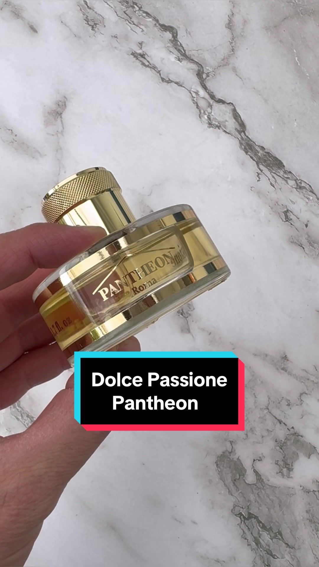 Dolce Passione Pantheon  #shot #parfume #fragranceguy #duft #parfumempfehlungen #perfumemethod #parfum #parfumtikto #PackingOrderllection #fragrance #fragranceaddict #hamburg #fragcomm 