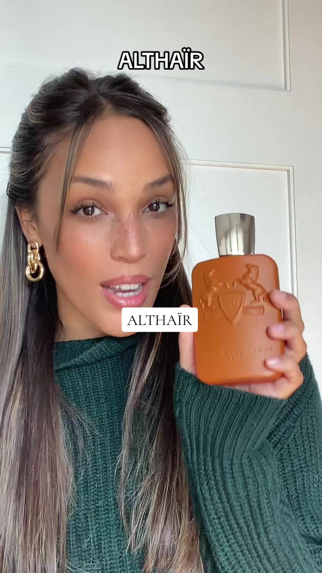 10/10 vanilla! 🧡 @Parfums de Marly #parfumsdemarly #vanillaperfume #vanillafragrance #unisexfragrance #perfumetiktok #perfumecheck #perfumereview #perfumerecommendations 