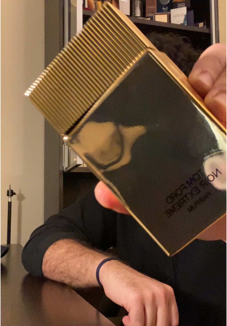 Noir extreme parfum by @tomfordbeauty | Sweet/Spicy/Gourmand fragrance 💯 #tomfordnoirextremeparfum #tomford #fragrancetiktok #fyp #fragrance #perfumes #fragrancemaxxing #perfumetiktok #omarfragrance #foryou #fragrancereview #fragrances #viral 