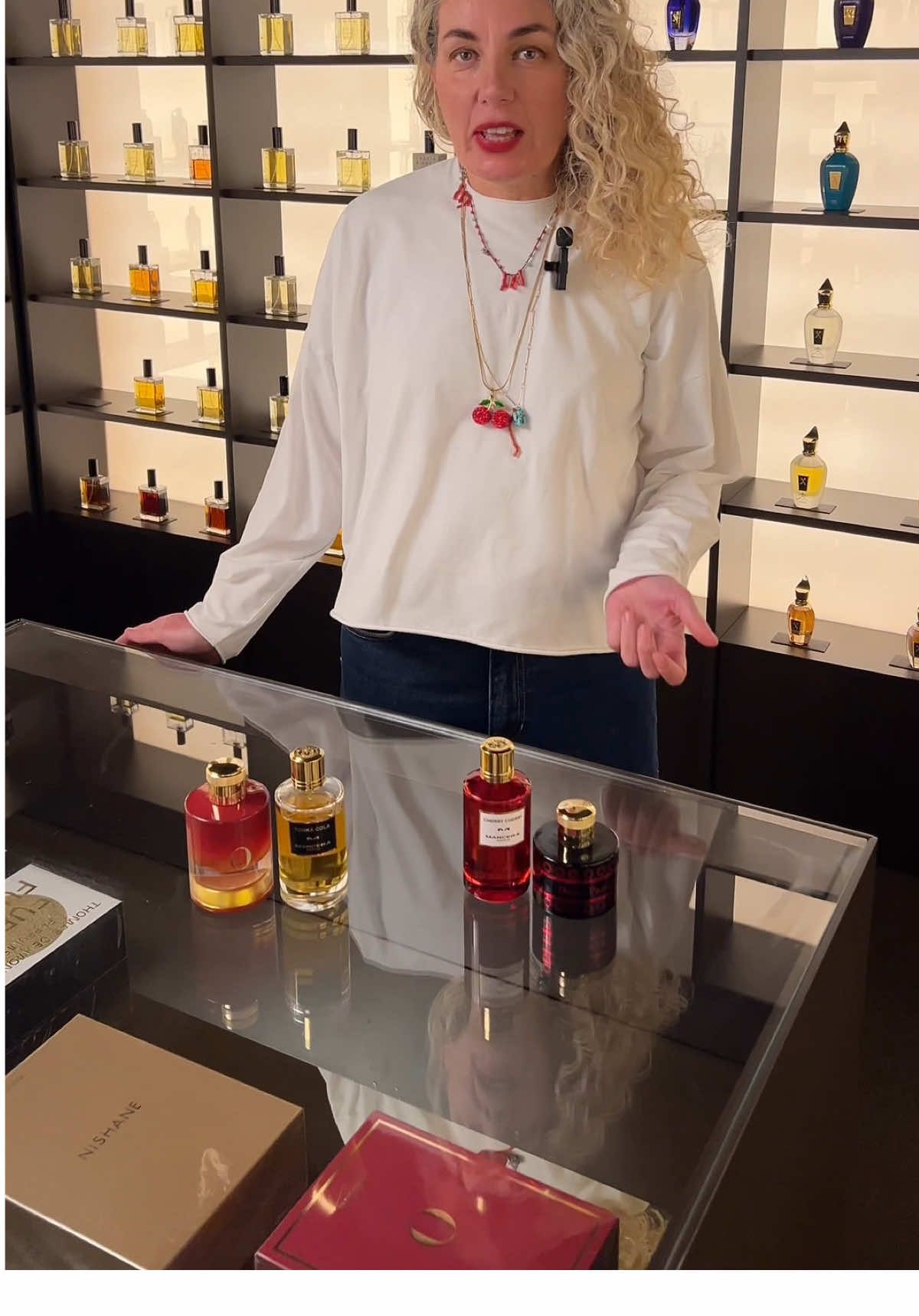 🍒Alessia ci parla della ciliegia nella profumeria artistica. #mancera #pantheonroma  ✨I Bijou indossati da  Alessia sono in vendita in boutique. ✨ Puoi trovare tutte informazioni sul nostro sito officina21profumeria.it, in boutique o scrivendoci in Direct. 📍Siamo ad Arezzo in via Guido Monaco 21 6+39 347 7382975 #profumo #officina21profumeria #luxuryfragrances #profumidinicchia #fragrancejourney #scentofyou #parfumeadditic #luxuryfragrance #essenze #profumi #profumidinicchia #profumiambiente #candele #bijoux #cosmesi #cosmetics #profumeriaarezzo