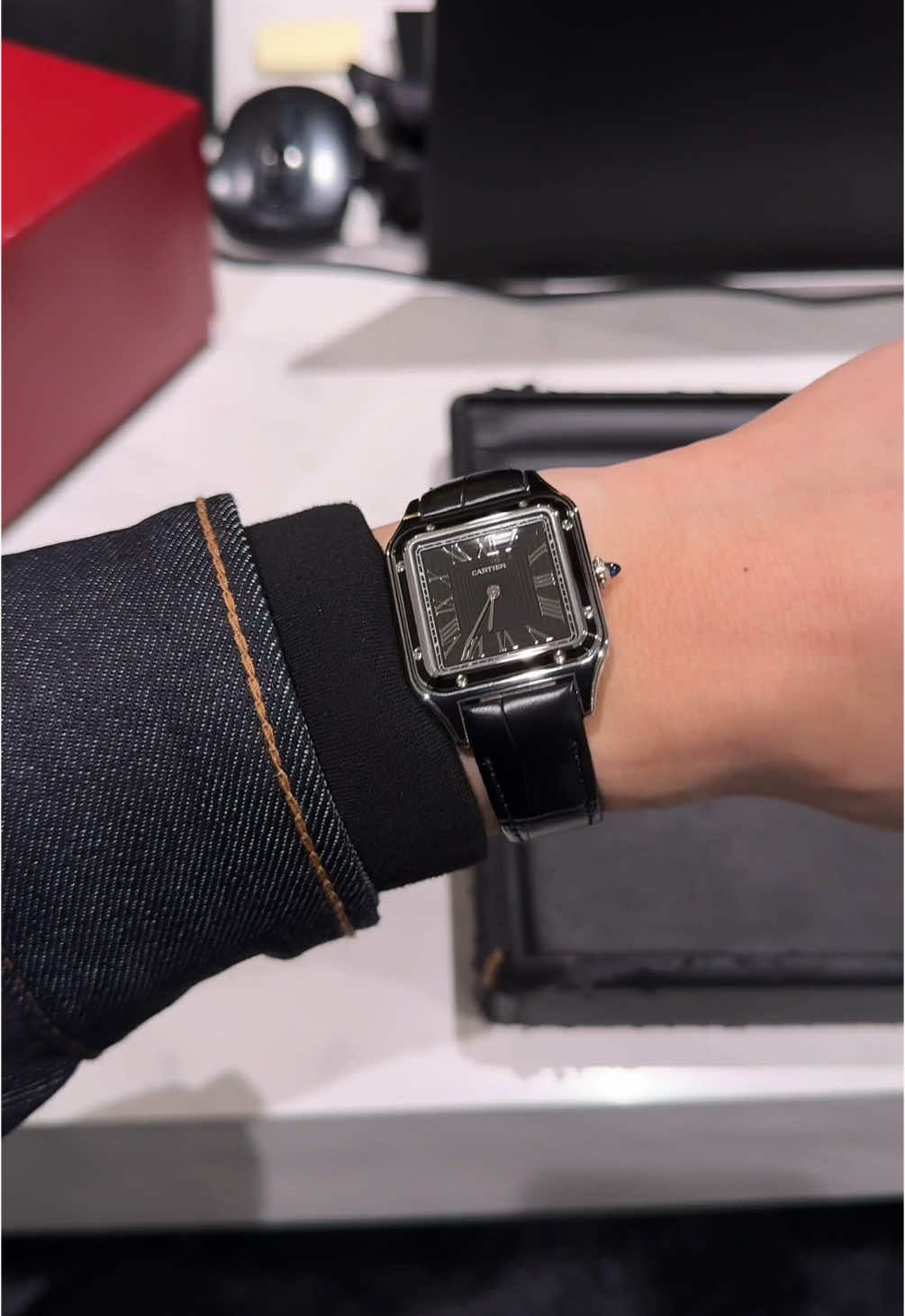 buying my first cartier santos⌚️  santos dumont in black lacquer ref wssa0046 #cartier #menswatches #watchesformen #cartiersantos 