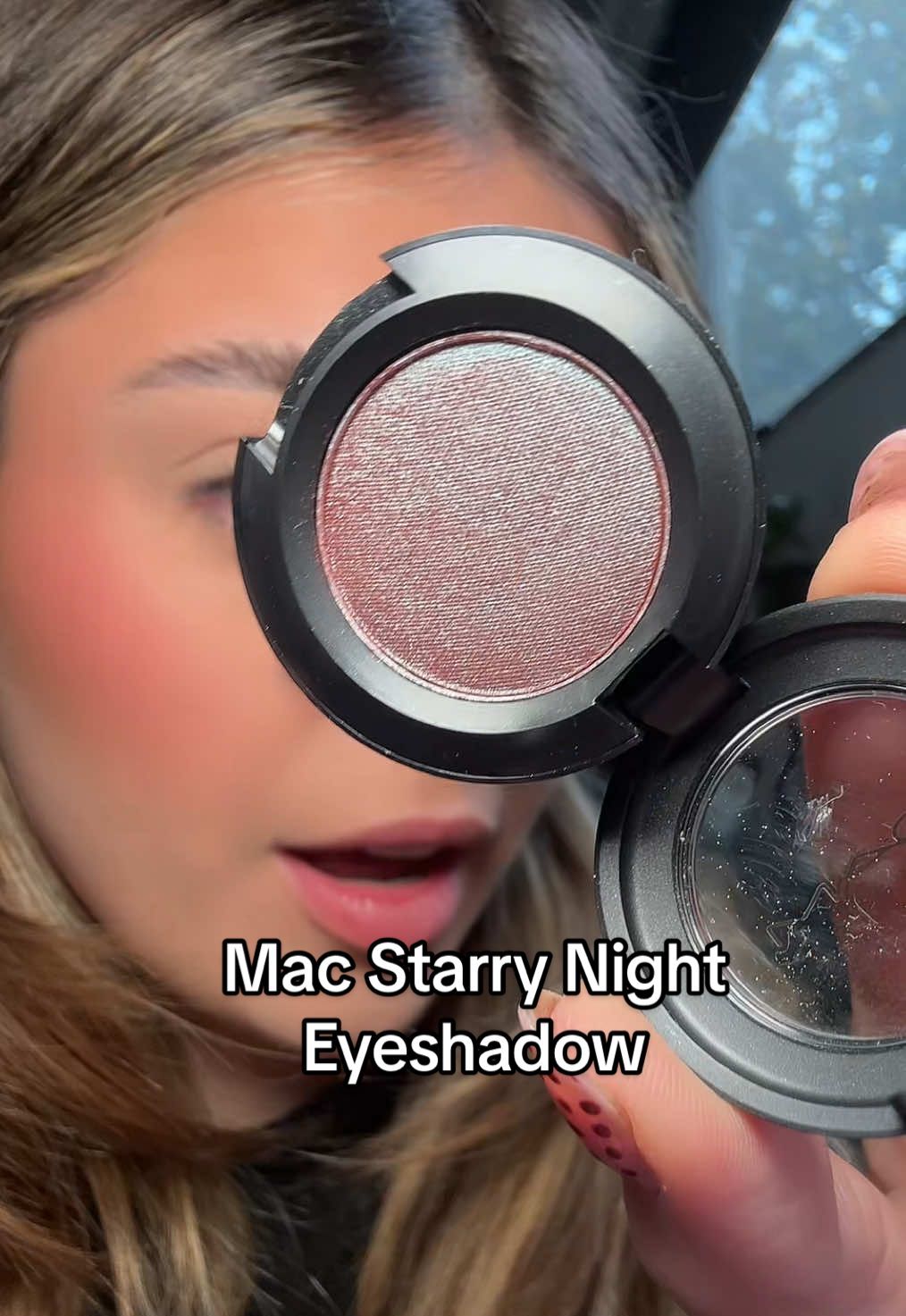 Starry night 🌌💕  @maccosmetics @M•A•C Cosmetics Australia #maccosmetics #creatorsearchinsights #maccosmeticsanz #maccreatoranz #mac #starrynight #maceyeshadow 