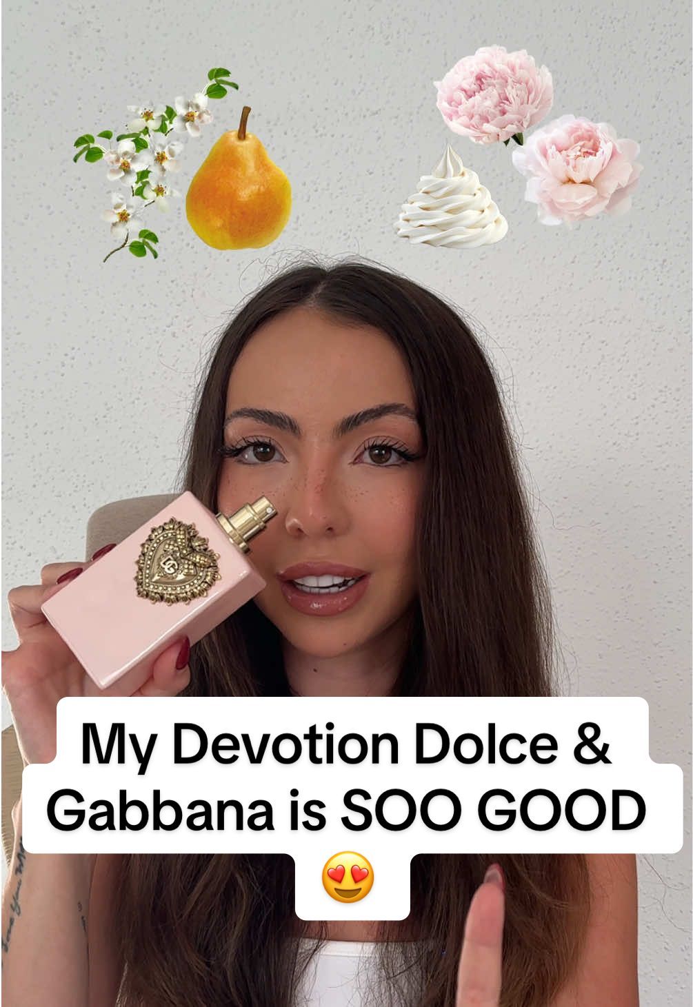 Clean girl meets girly girl 🤝🏼 the newest IT girl perfume  @Dolce & Gabbana  #DGBeauty #dgdevotion #ad 