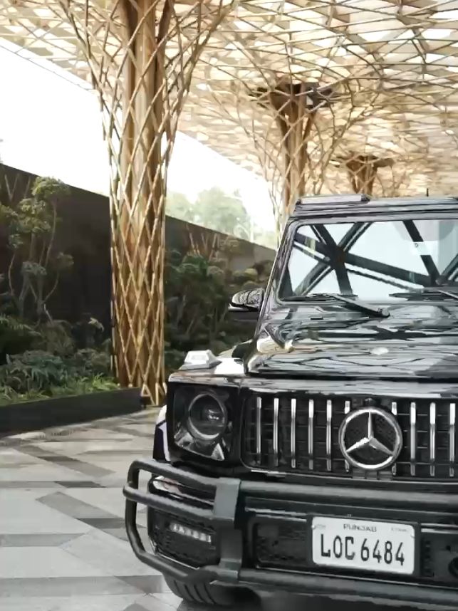 Mövenpick Hotel Centaurus Islamabad is set to redefine luxury as the region’s first six-star hotel, offering exclusive experiences and setting new benchmarks in the industry as affirmed by the iconic Pakistani designer HSY.