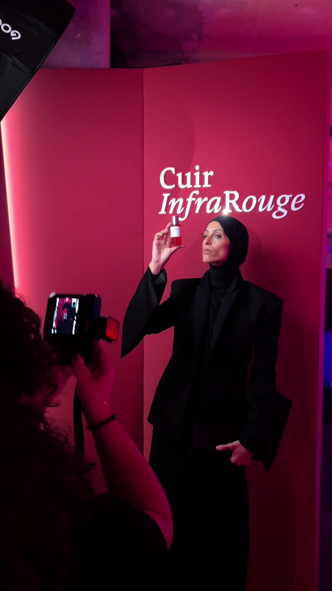 The new fragrance Cuir Infrarouge by @Maison Crivelli 🖤 #crivelli #cuirinfrarouge #fragrances 
