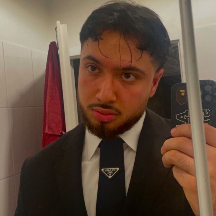 Abdullah - reviews profile picture