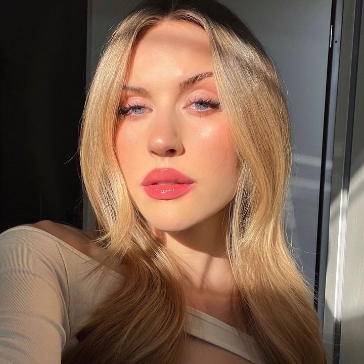 Lara-Isabelle profile picture