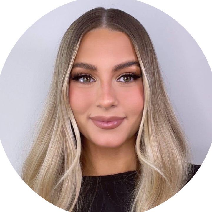 ellen larson💫 profile picture