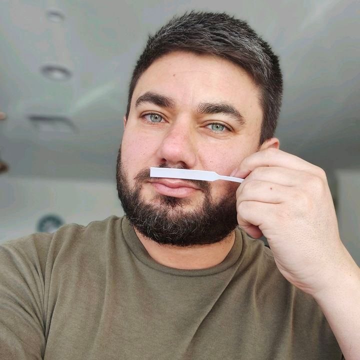 Fragrance Master profile picture