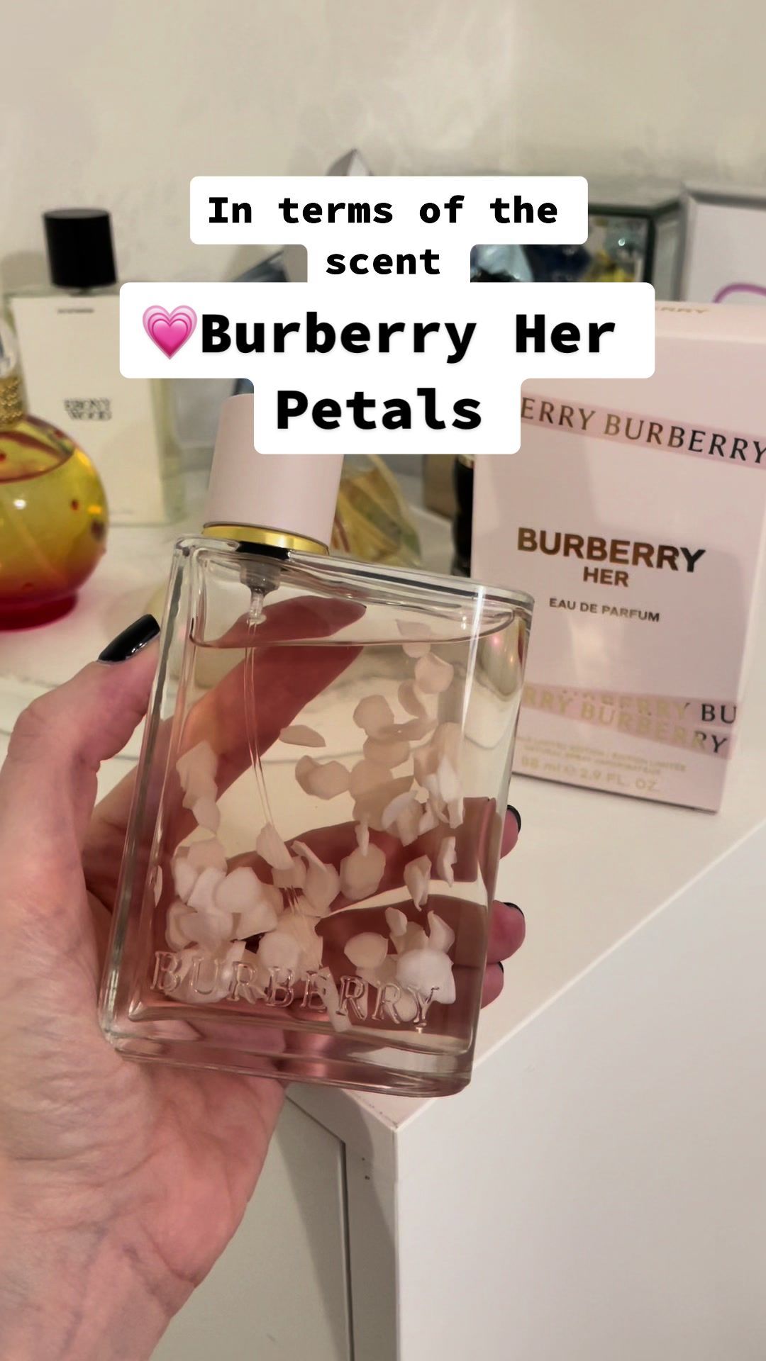 🌸Burberry Her Petals by Burberry 💓 #burberryherpetals #burberry #burberryher #burberryfragrance #burberryperfume #newburberry #newburberryperfume #burberyscents #floralperfumes #floralscents #valentinesgiftideas #valentinesgiftideasforher @Burberry 