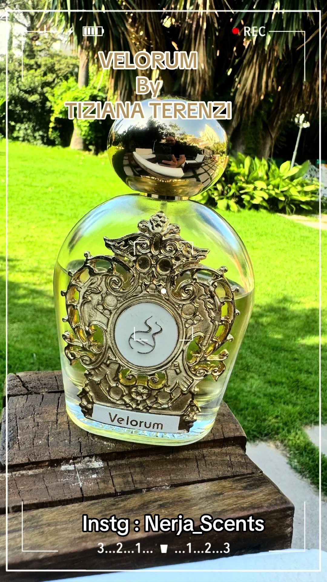 @Tizianaterenzi.official                            After an uplifting spicy-fruity opening, this warm and cozy/sweet, oriental spicy-fruity Gourmand, settles to a smooth musky-woody base.very sensual scent                           #tizianaterenzi #exclusivefragrances #nichefragance #exclusiveparfum #عطرنيش #perfumenicho #parfumoftheday #parfumoriginal #beastmode #عطر #nicheparfums #scentsy 