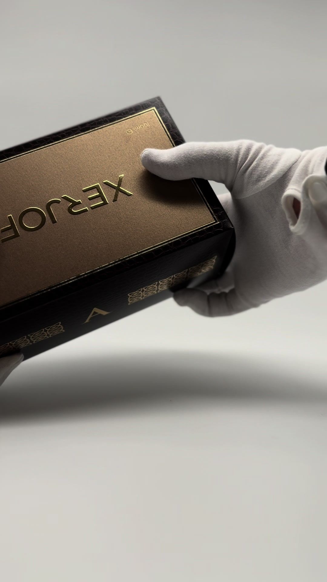 Unboxing ALEXANDRIA II from @xerjoffgroup 😍 #fy #fyp #parfum #viral #1 #xerjoff #unboxing #asmrsounds #1 #123 #unboxingvideo #bedosixone 