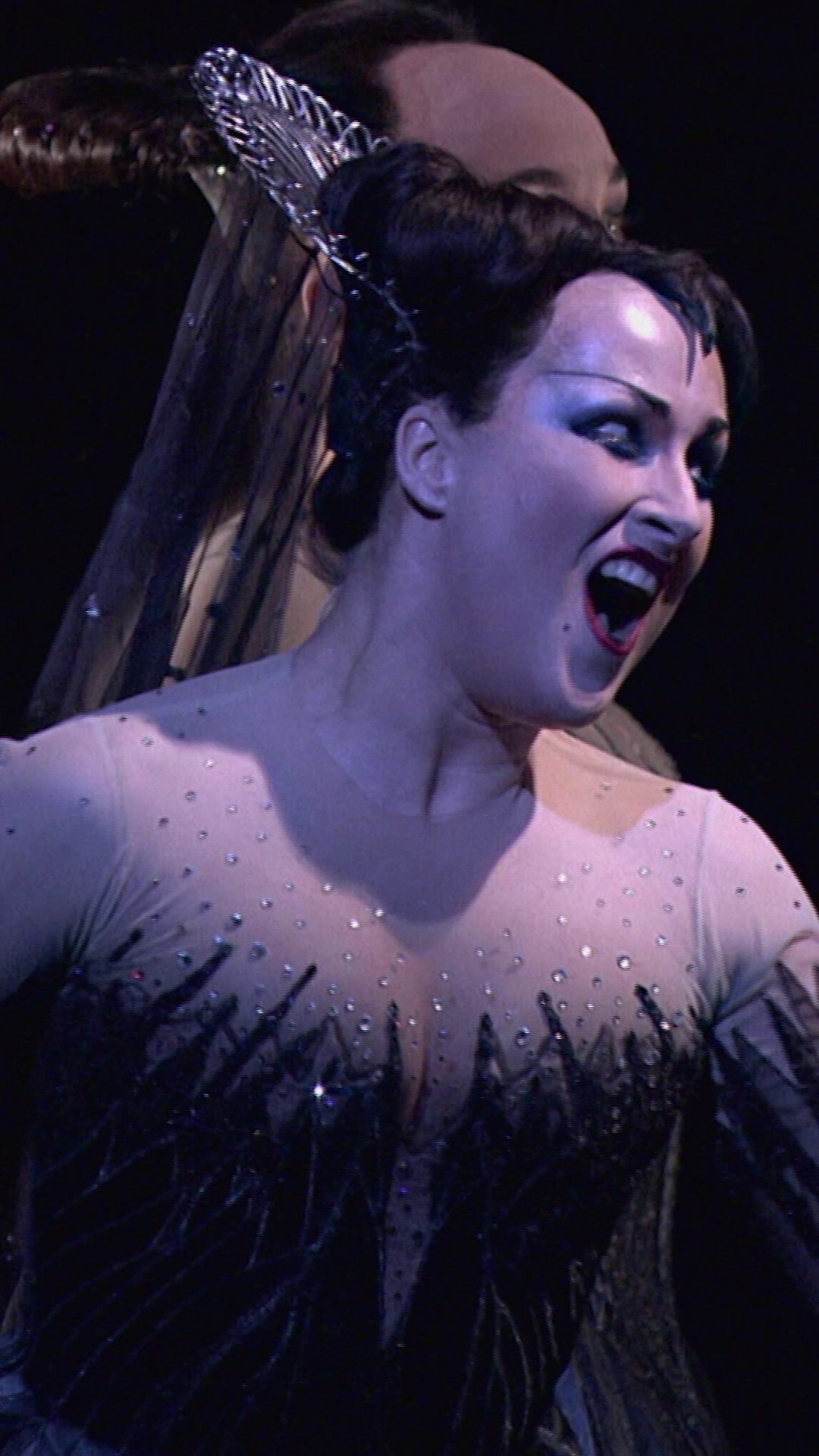 Over-parenting, opera-style 🔥 On this day in 1791, Mozart's The Magic Flute premiered, unleashing the iconic Queen of the Night and her fury. Her firecracker aria "Der Hölle Rache" shows her at her most blood-curdling. 🎥 Diana Damrau in The Royal Opera's production of The Magic Flute #opera #music #LiveMusic #ClassicalMusic #theatre #theater