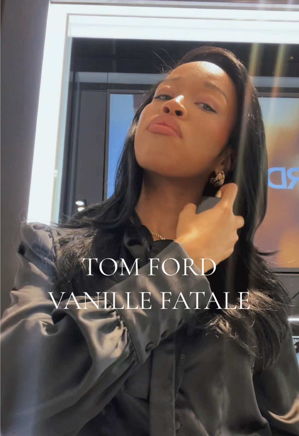 The Tom Ford frangrance I get the most compliments on 🤎😌🍦 . . I’m back at work, almost healed up from being sick. To me best way to help speed up how I feel is to look good, smell good, eat good 😭 . . #tomfordbeauty #tomfordfragrance #vanillefatale #beautyessentials 