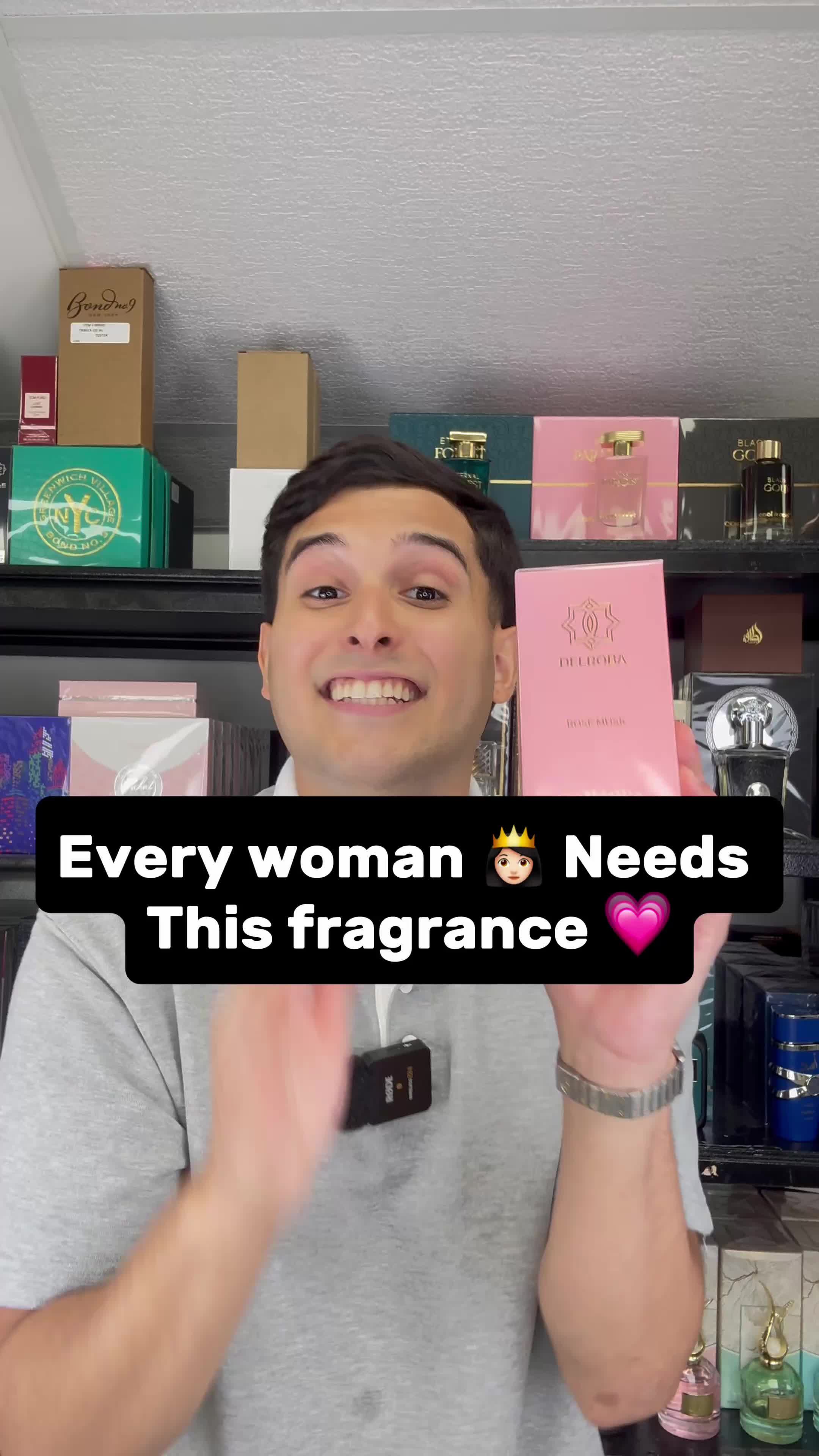 Rose Musk 💓 by @delrobaparfums  #fragrance #perfumes #delrobaparfums #fragrances #scentsforeveryyou #dailywithdelroba #rosemusk #fragrancetok #perfumetok #giveawayalert  @El de los perfumes 😁 