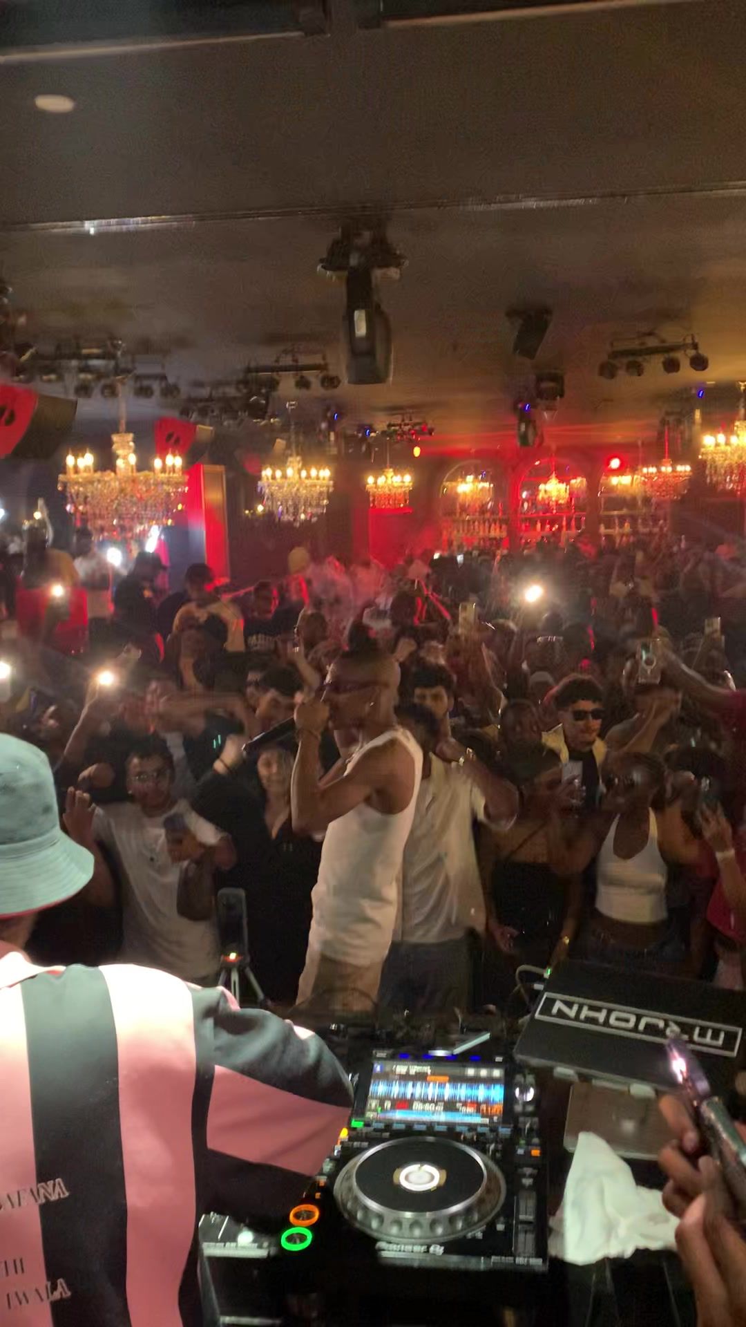 #afrobeats #fyp #amapiano #pianopiano #blackorchid💃🕺🇶🇦 #southafrica #qatar🇶🇦 #شعب_الصيني_ماله_حل😂😂 