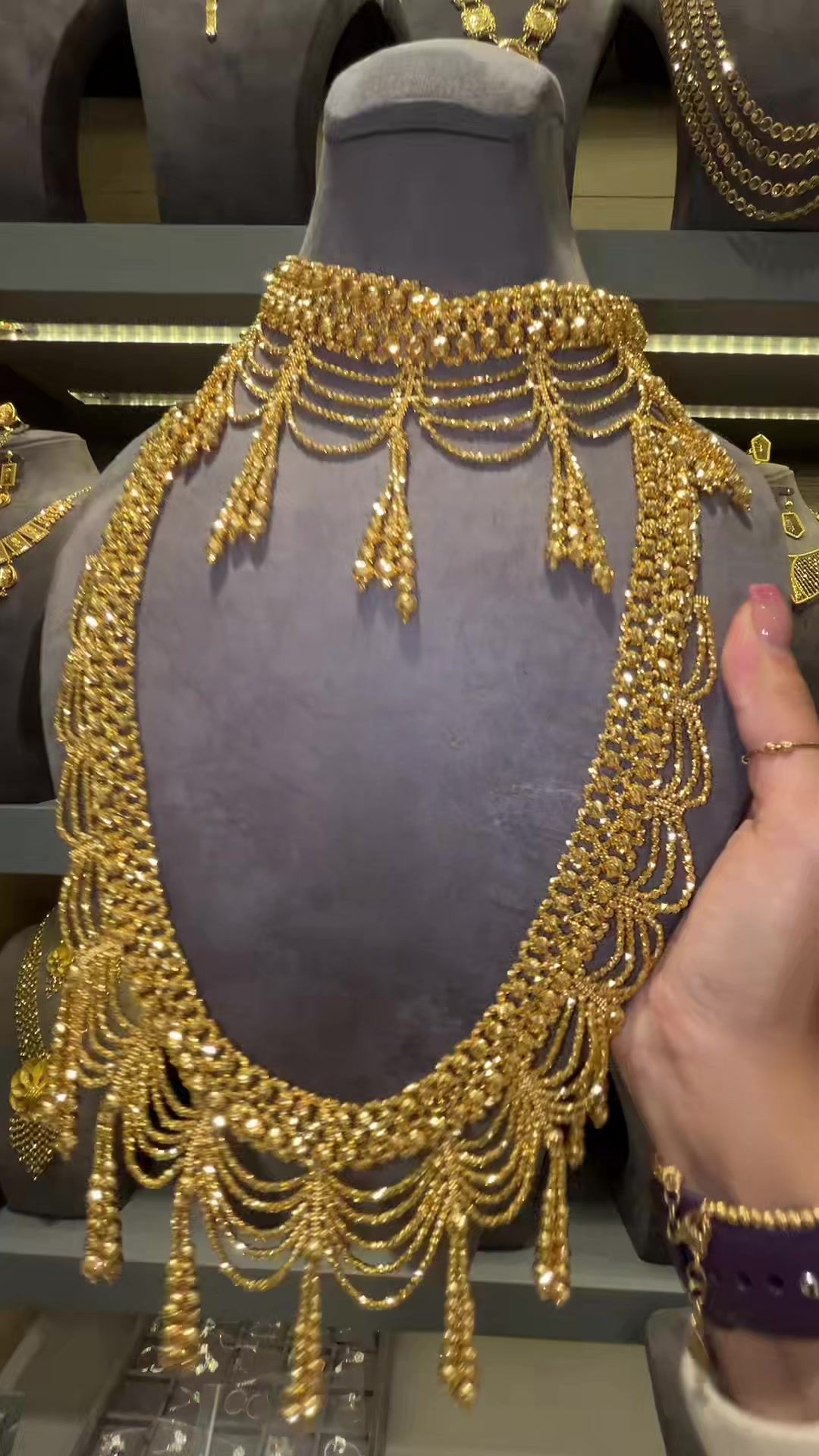 Oh my ✨ #fyp #viral #foryou #tiktokfashion #jewelrytok #gold #ذهب #newjersey #newyork #jewelry #new #price #arabtiktok #paterson #ماشالله 