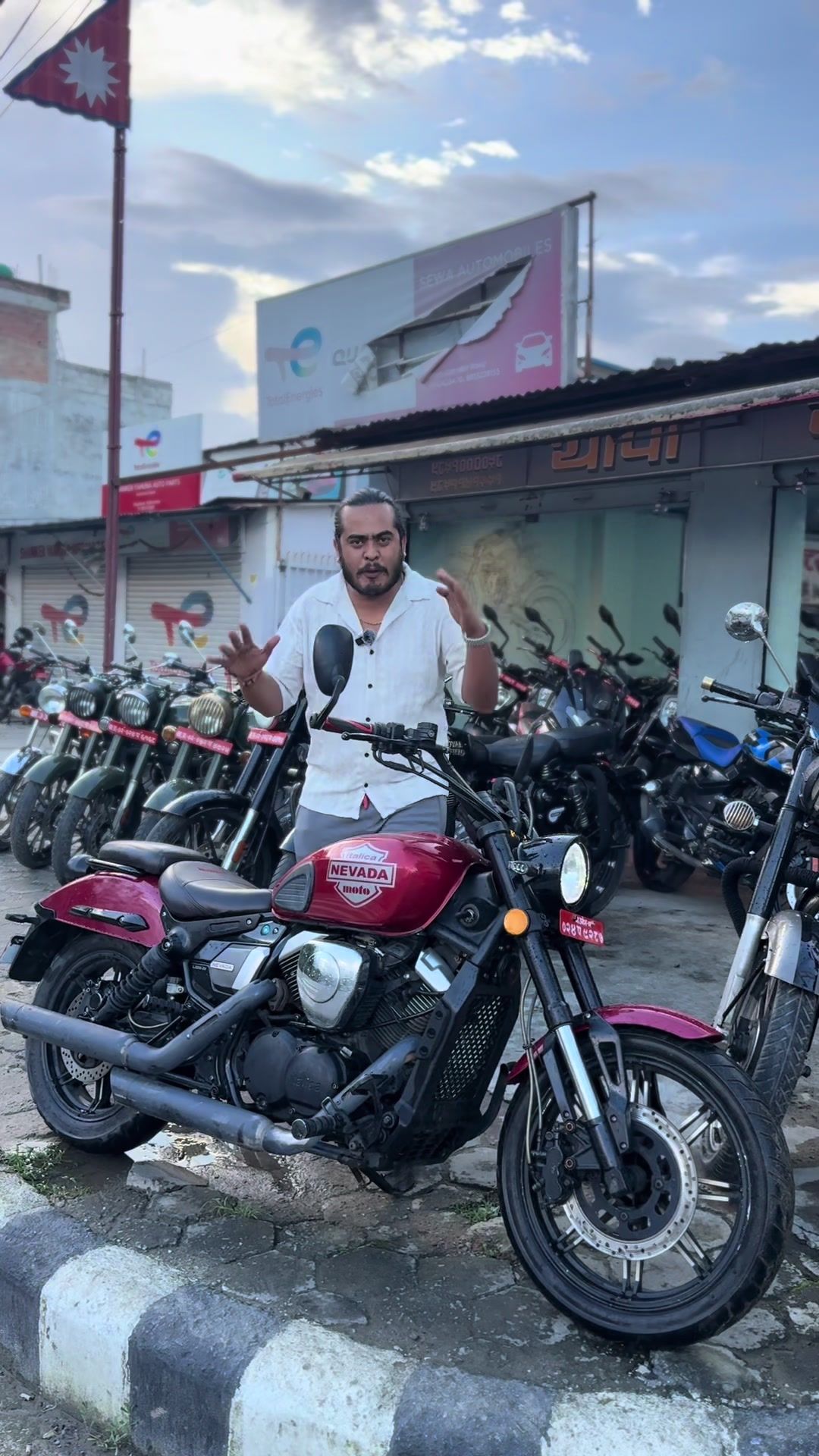 Bike dami xa koi interested hunu hunxa bhanee direct #dajubhaiauto #italica #buysaleexchange #goviral #viralvideo 9810107341