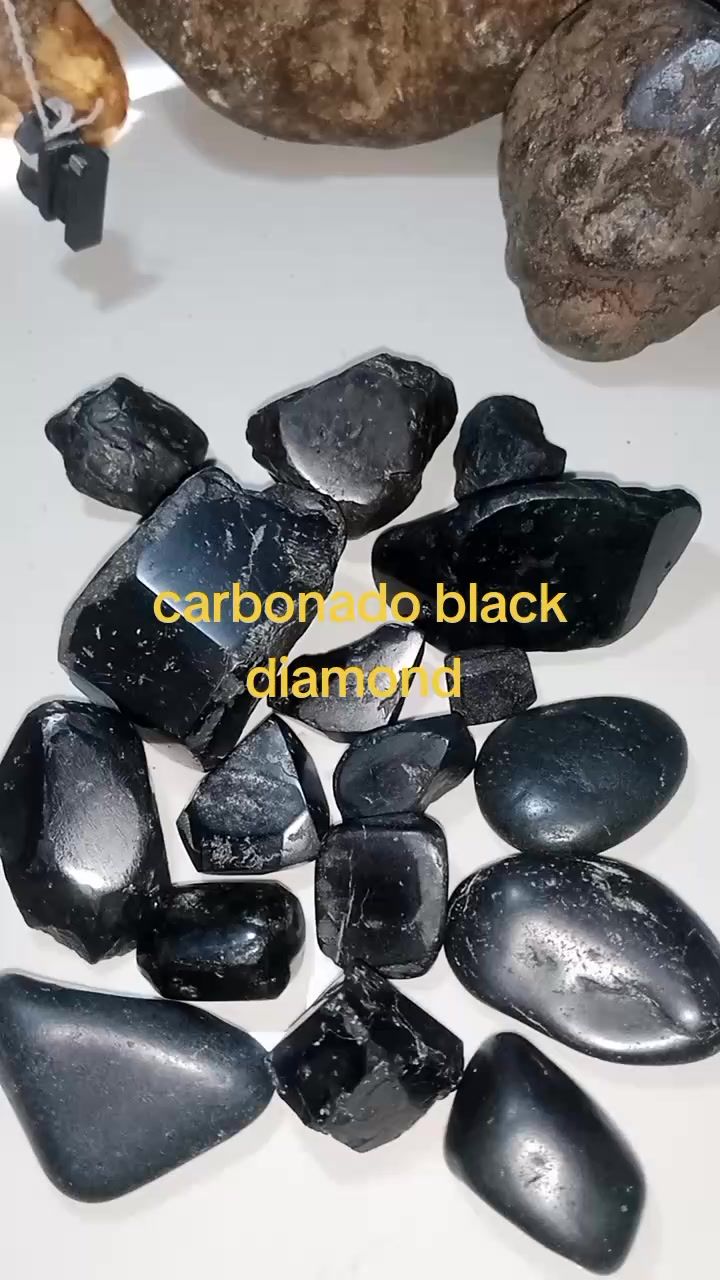 #rawdiamonds #roughdiamond #carbonadoblackdiamond #meteorite 