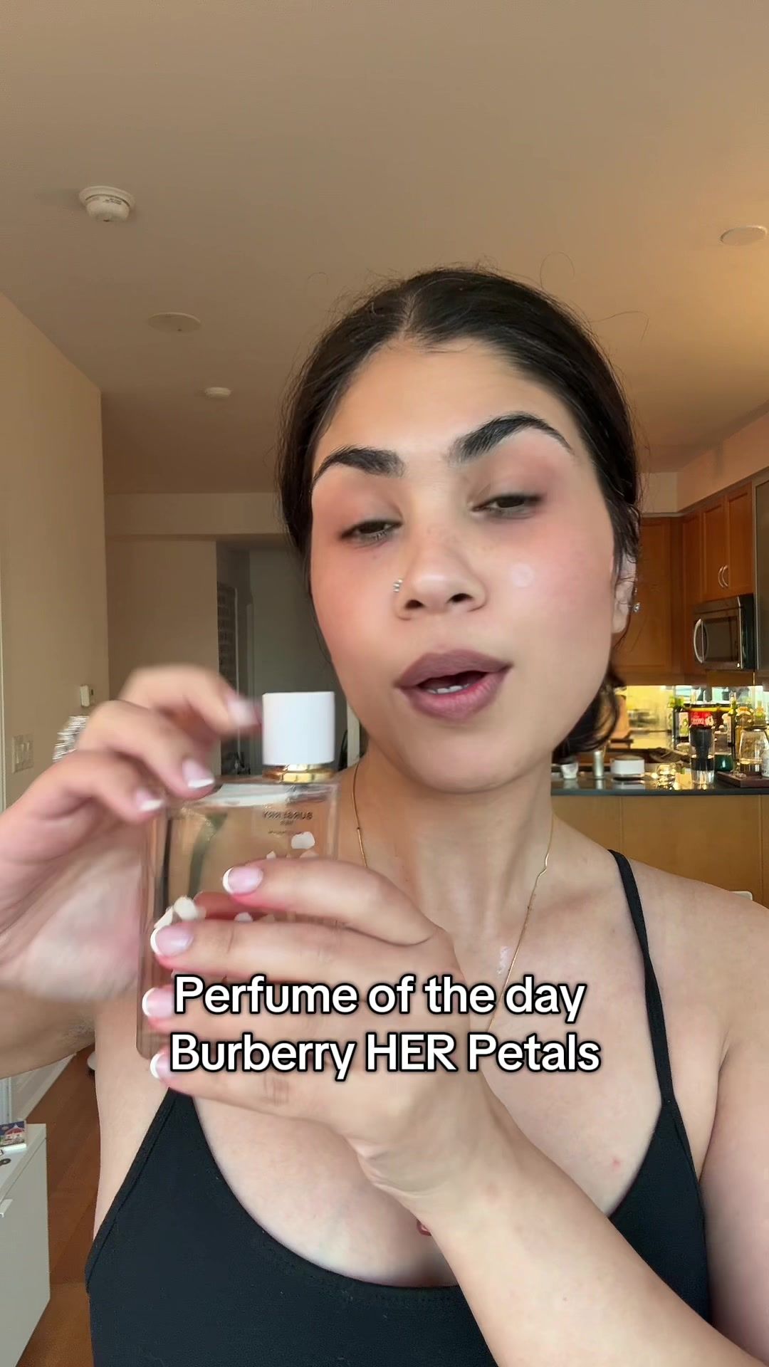 Perfume of the day with @Burberry Her Petals #perfumetiktok #burberryperfume #burberryperfumeher #perfumetiktok #smelllikeirishspring @sephoracanada @sephora 
