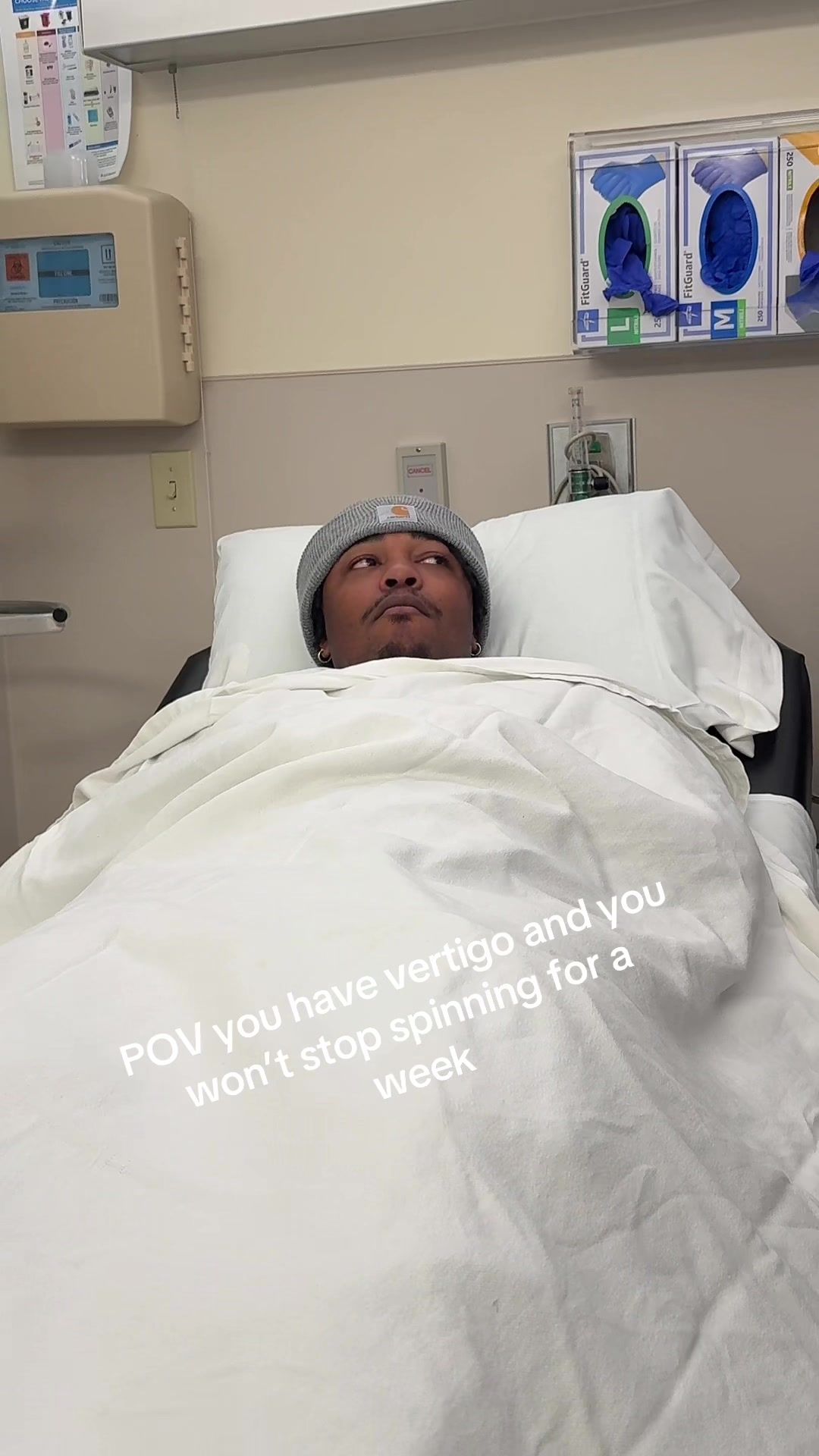 Help me  #vertigo #hospital #hospitaltiktoks #trending #fyp 